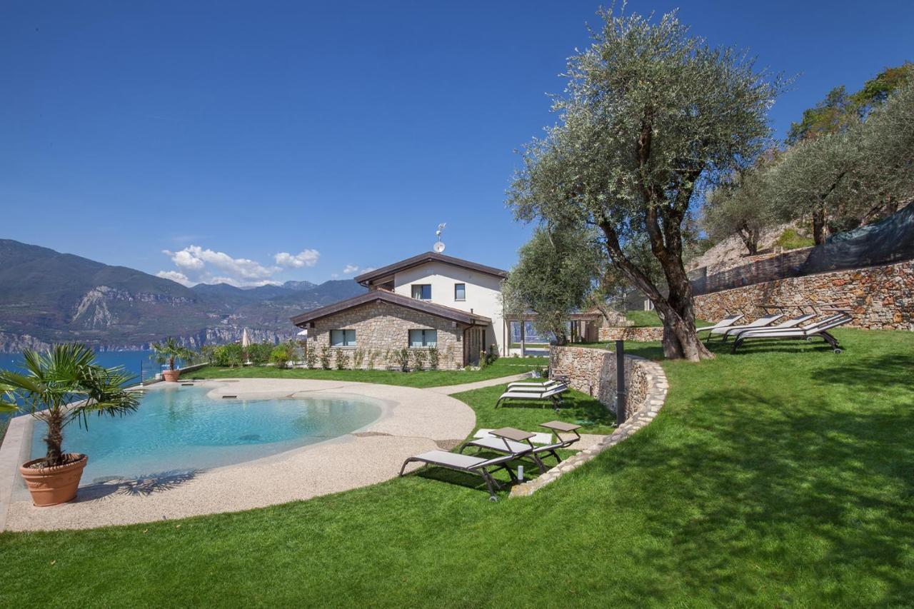 Villa Divina - Apt Icona Con Piscina E Vista Lago Castelletto Di Brenzone Exteriér fotografie